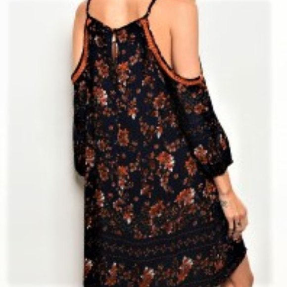 Dress Floral Short Summer A-line open shoulders long sleeve boho NWT MEDIUM - Picture 3 of 8